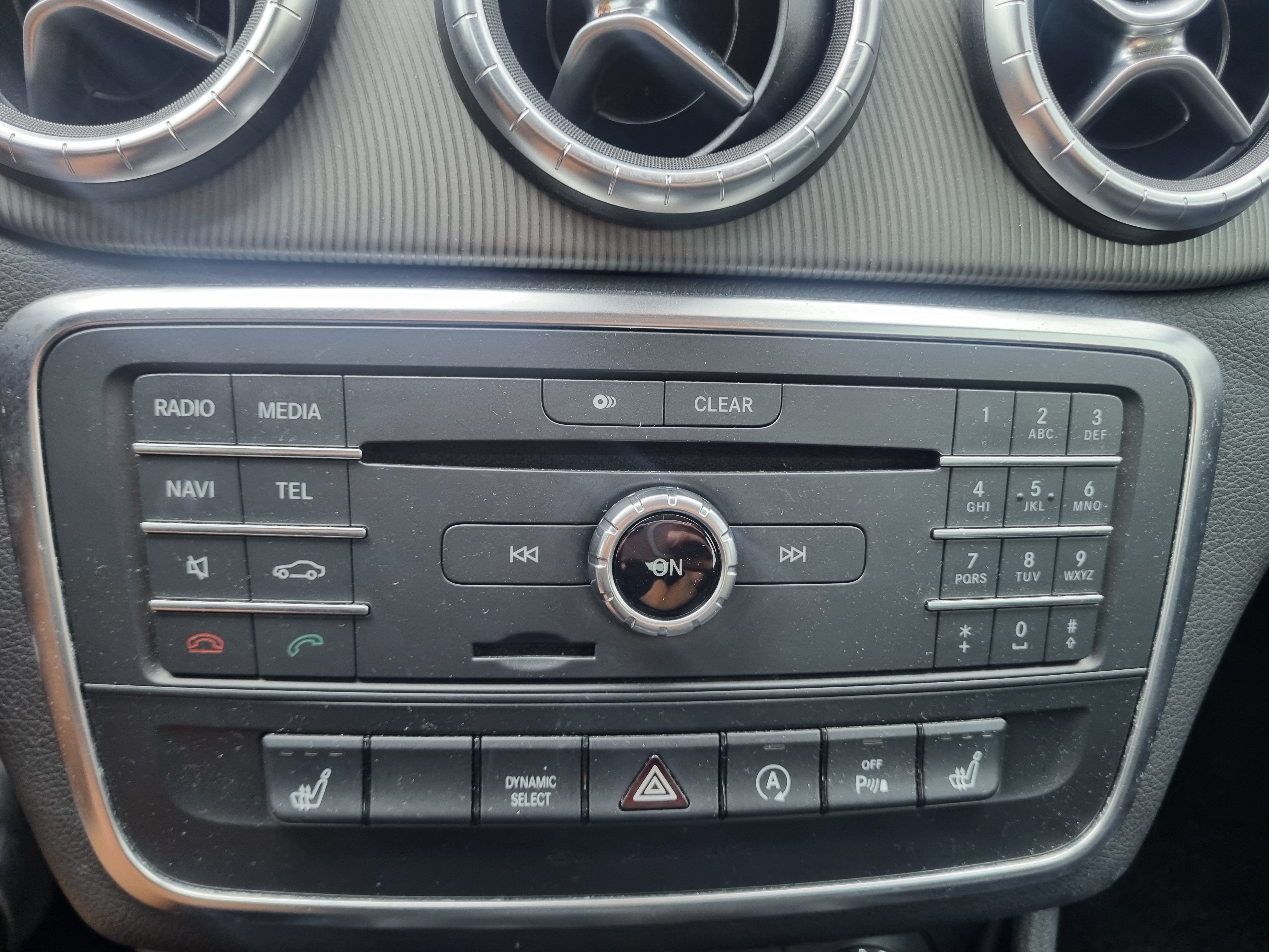 2015 MERCEDES-BENZ CLA-CLASS CLA 200D - Thumbnail 22