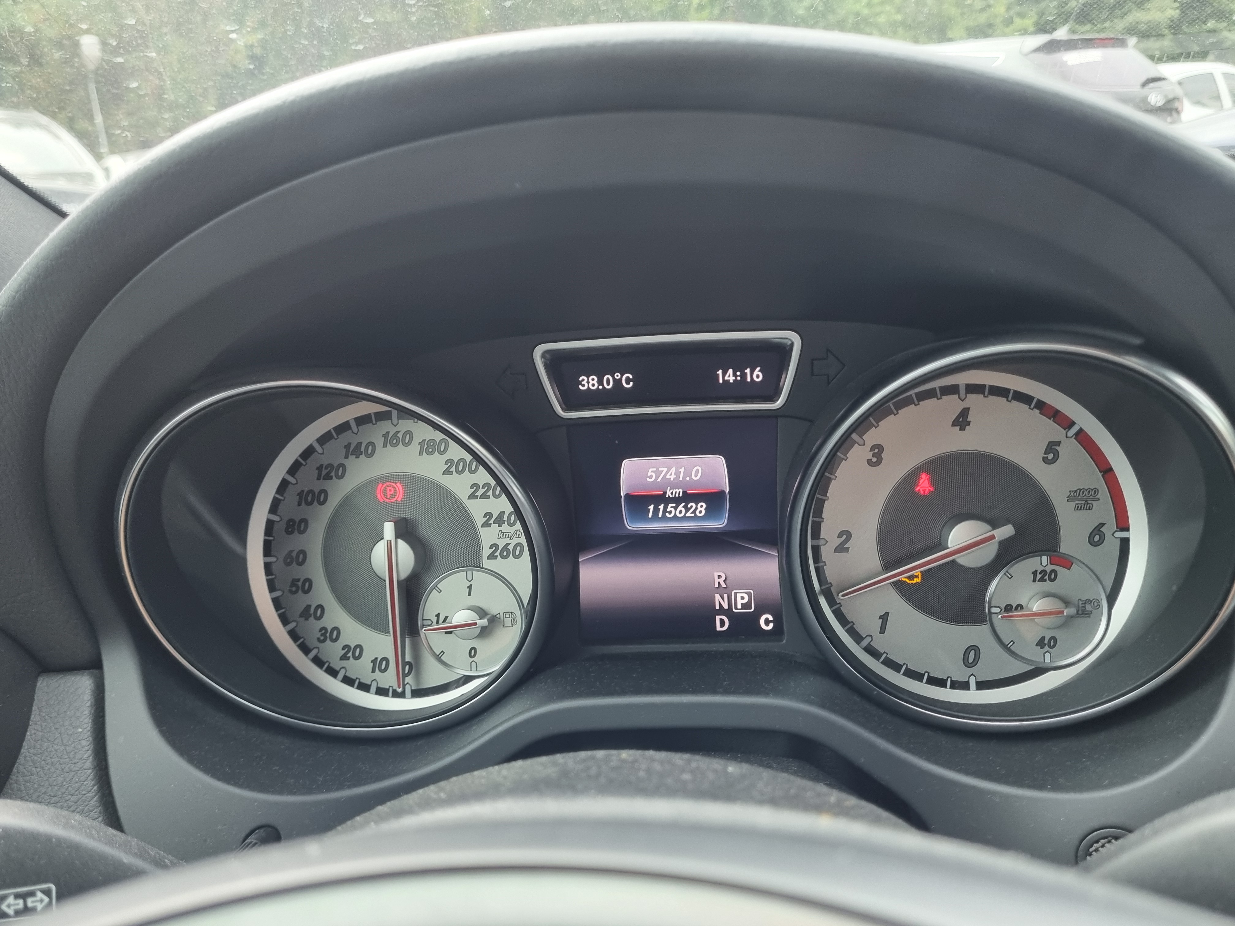 2015 MERCEDES-BENZ CLA-CLASS CLA 200D - Thumbnail 46