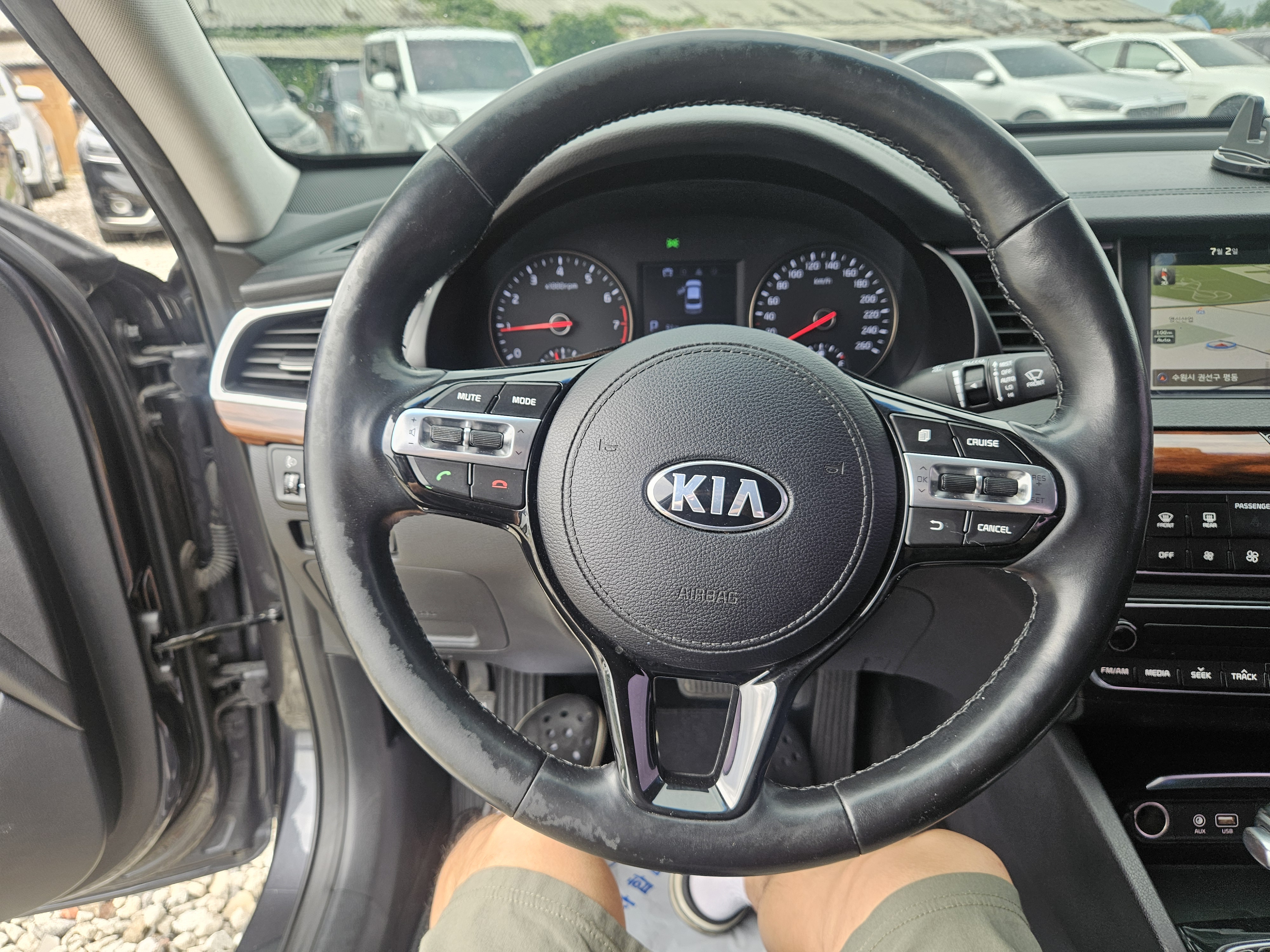2016 KIA  ALL NEW K7 3.0 LPI LUXURY - Thumbnail 27