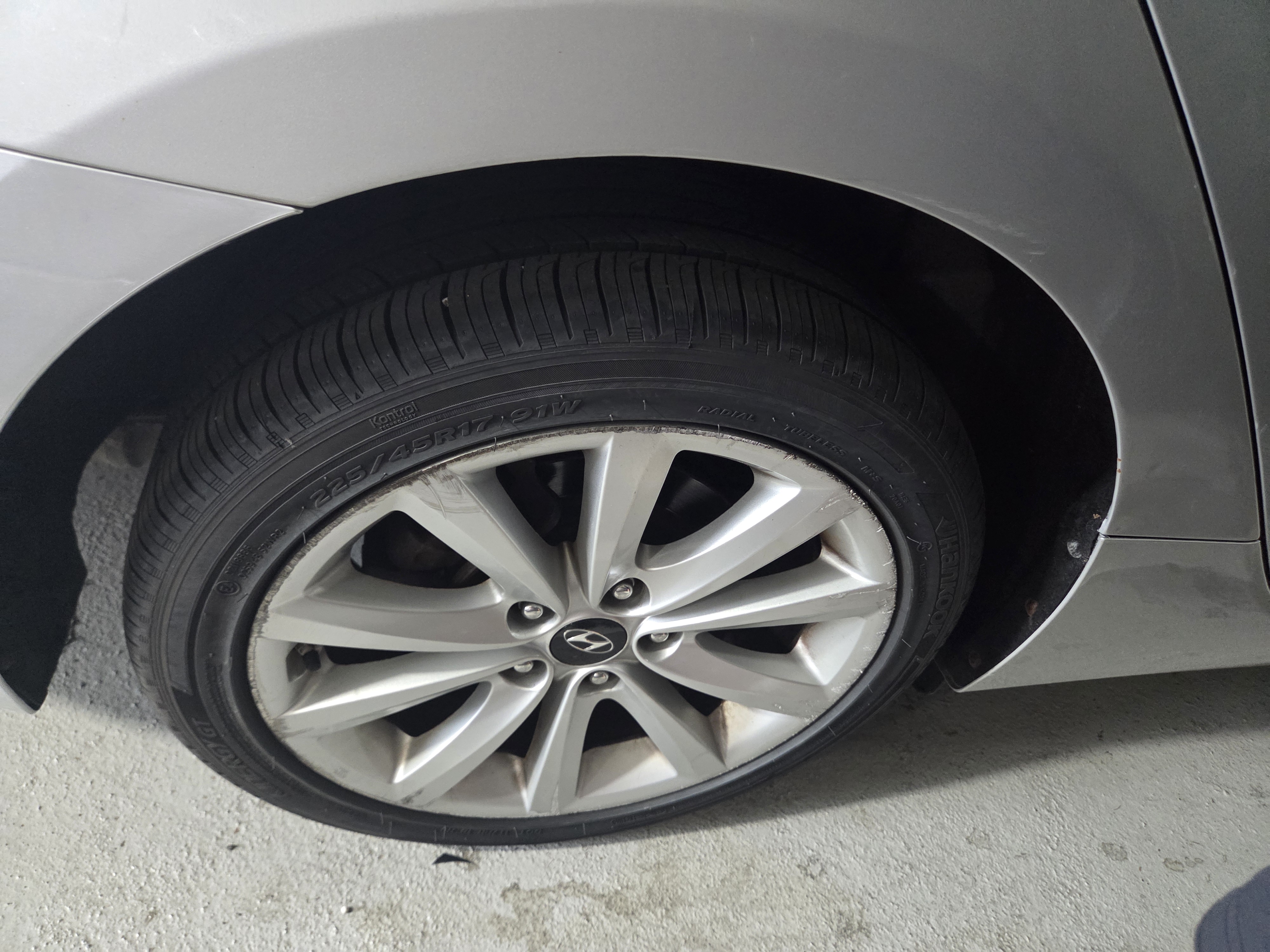 2013 HYUNDAI  i40 SALOON 1.7 VGT MODERN - Thumbnail 9
