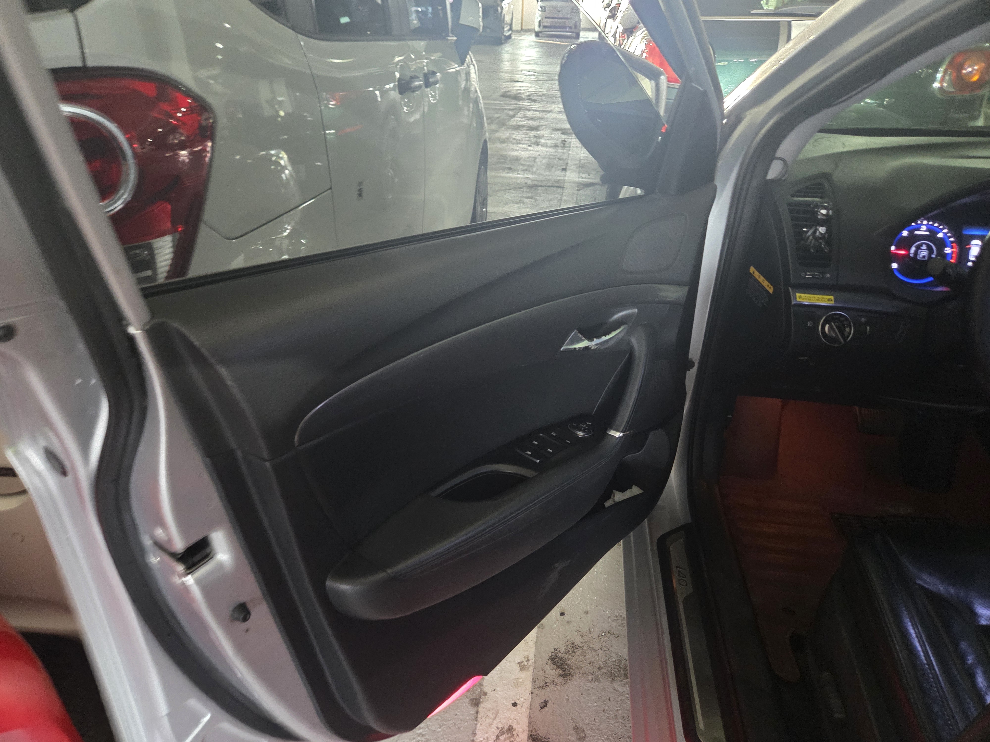 2013 HYUNDAI  i40 SALOON 1.7 VGT MODERN - Thumbnail 16