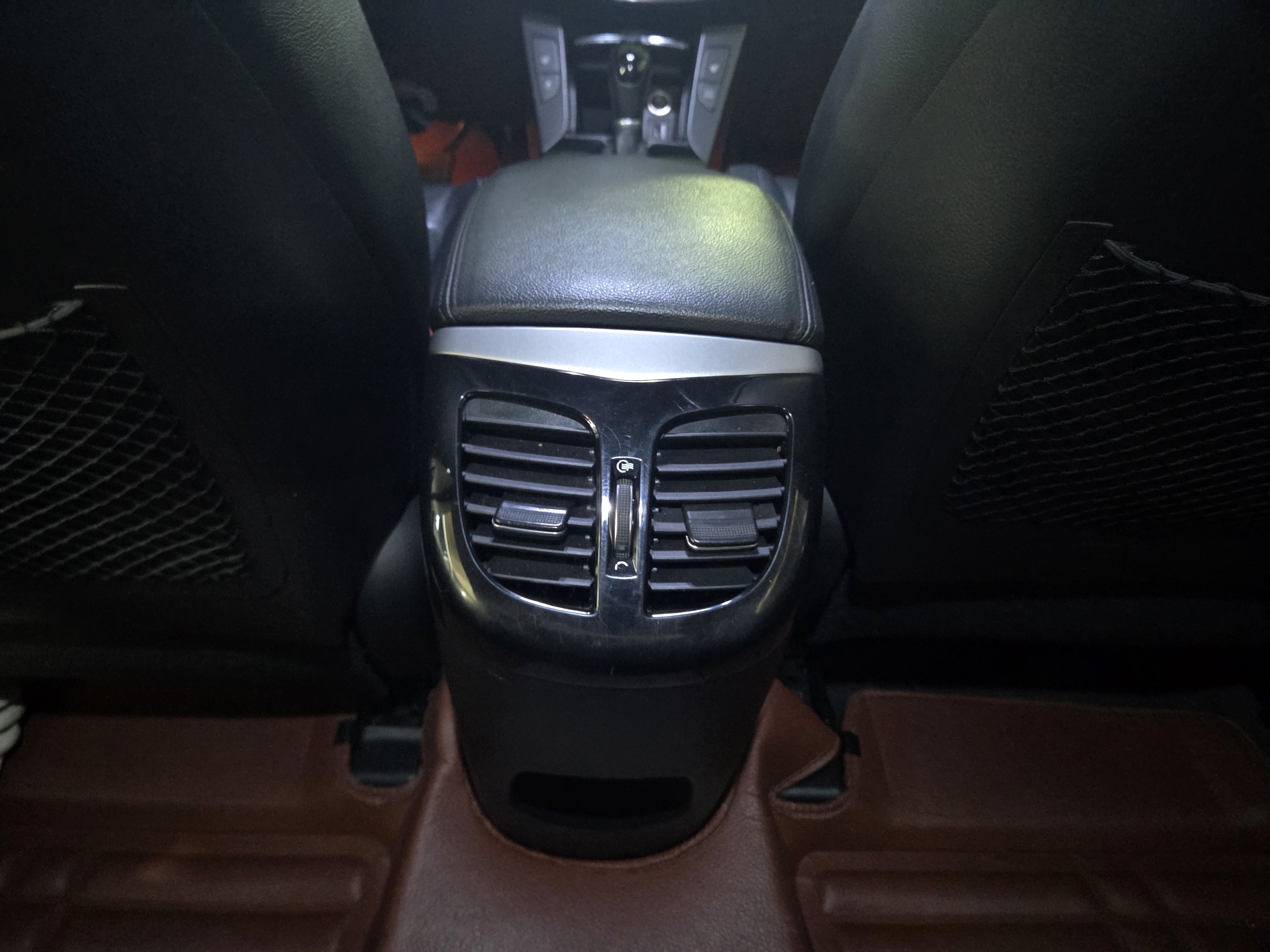 2013 HYUNDAI  i40 SALOON 1.7 VGT MODERN - Thumbnail 27