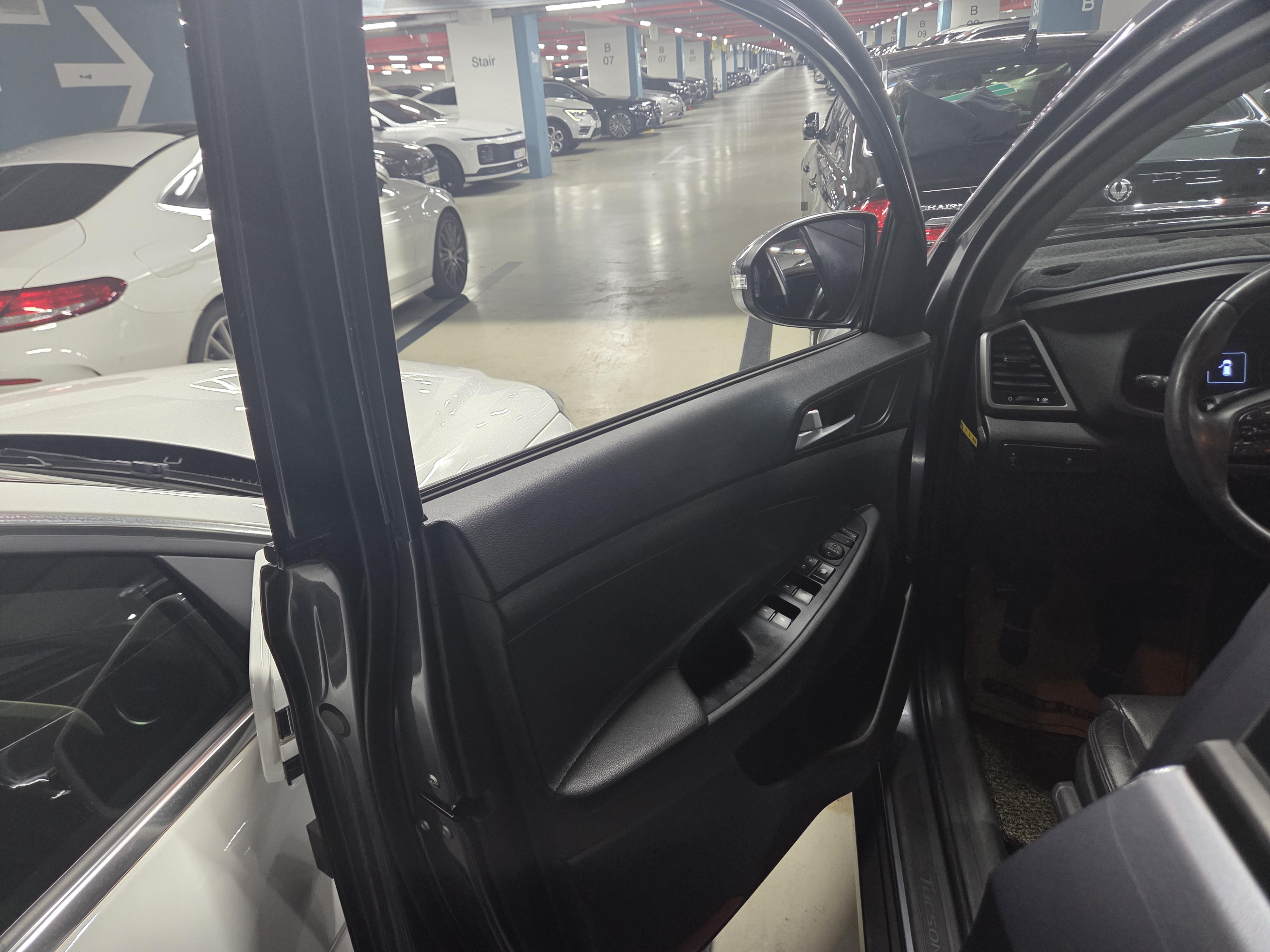 2015 HYUNDAI ALL NEW TUCSON 1.7 DIESEL 2WD MODERN - Thumbnail 19