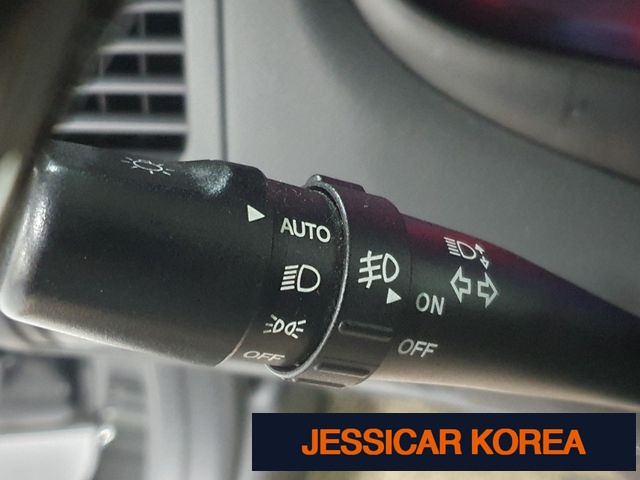 2010 Hyundai The Luxury Grandeur - Thumbnail 2