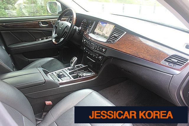 2015 Hyundai Equus (new model) - Thumbnail 2