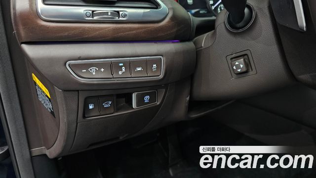 2021 Genesis G90 - Thumbnail 15