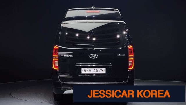 2019 Hyundai The New Grand Starex - Thumbnail 9