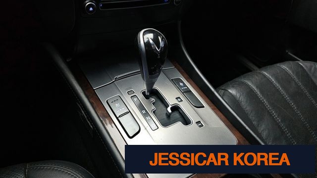 2012 Hyundai Equus (new model) - Thumbnail 10