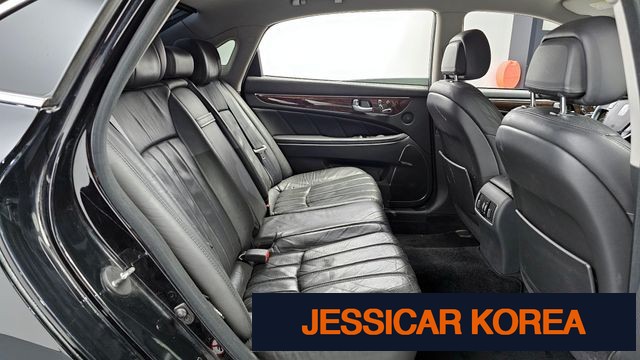2012 Hyundai Equus (new model) - Thumbnail 11