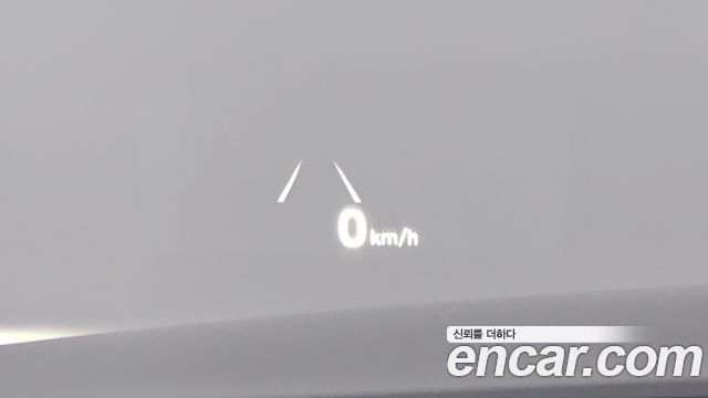 2021 Genesis G90 - Thumbnail 15