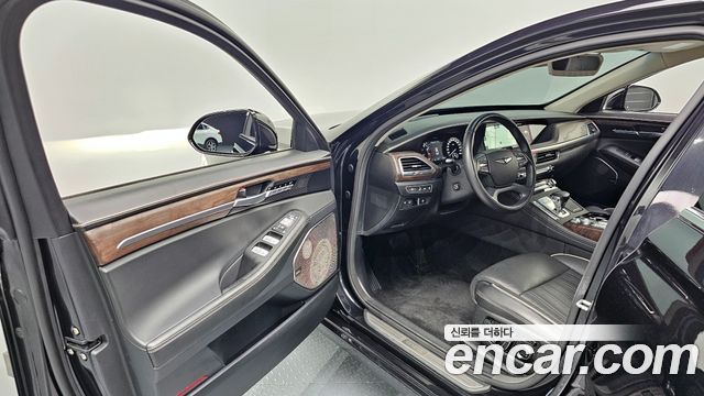 2021 Genesis G90 - Thumbnail 18
