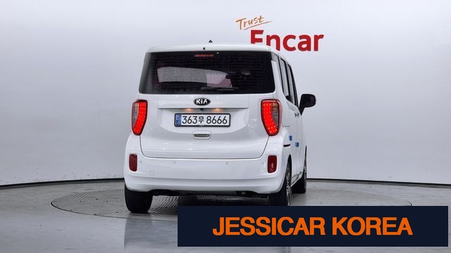 2017 Kia Ray - Thumbnail 19