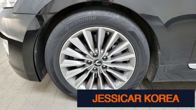 2015 Hyundai Equus (new model) - Thumbnail 4
