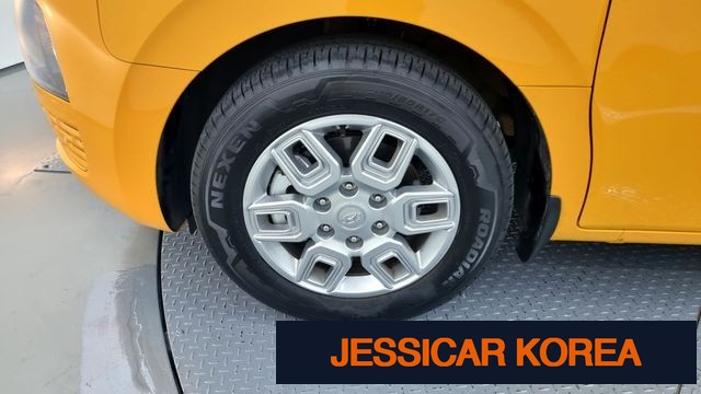 2023 Hyundai Staria - Thumbnail 19