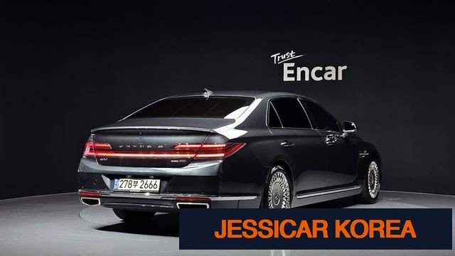 2019 Genesis G90 - Thumbnail 2