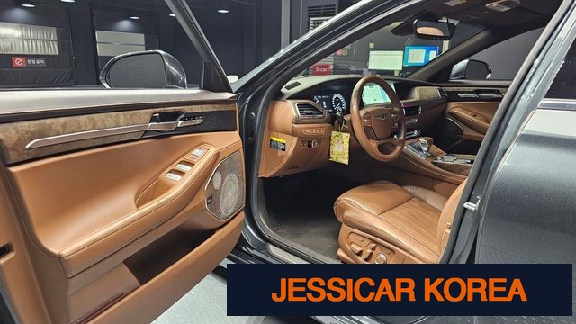2019 Genesis G90 - Thumbnail 11