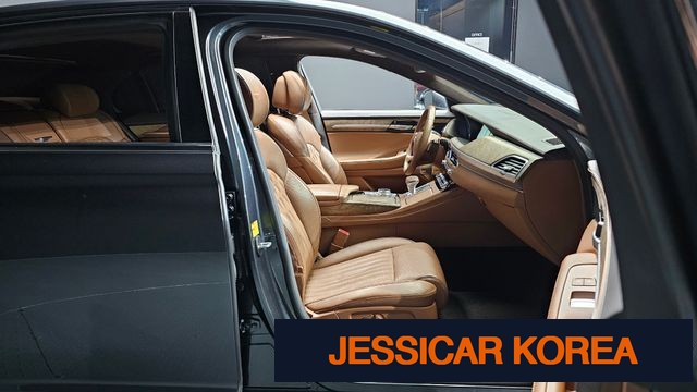 2019 Genesis G90 - Thumbnail 19