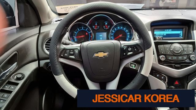 2012 Chevrolet Cruze - Thumbnail 14
