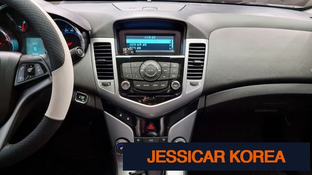 2012 Chevrolet Cruze - Thumbnail 15