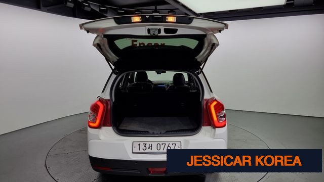 2016 KG Mobility Tivoli Air - Thumbnail 10