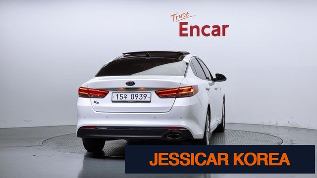 2016 Kia K5 2nd generation - Thumbnail 16