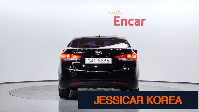 2013 Hyundai Avante MD - Thumbnail 16