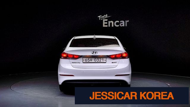 2016 Hyundai Avante AD - Thumbnail 8