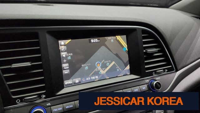 2016 Hyundai Avante AD - Thumbnail 10
