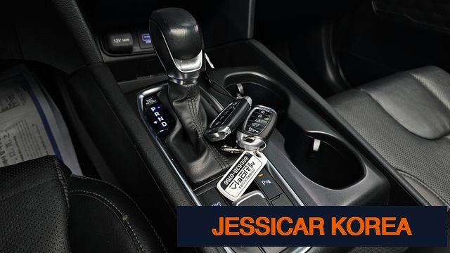 2020 Hyundai Santa Fe TM - Thumbnail 20