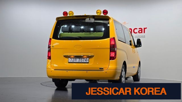 2019 Hyundai The New Grand Starex - Thumbnail 4