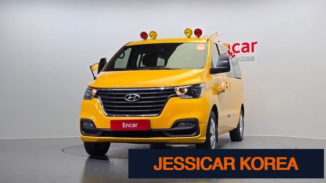 2019 Hyundai The New Grand Starex - Thumbnail 8