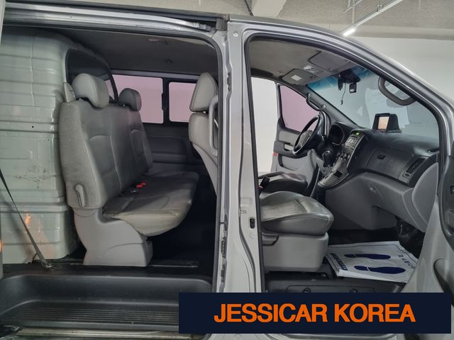 2016 Hyundai Grand Starex - Thumbnail 19