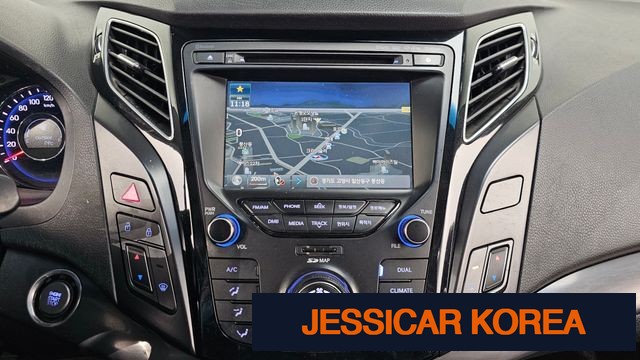 2014 Hyundai i40 saloon - Thumbnail 9