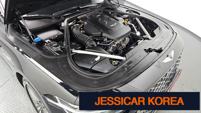2020 Genesis G90 - Thumbnail 18