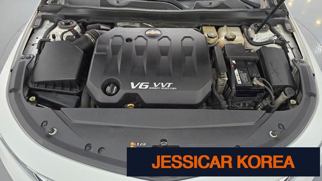 2016 Chevrolet Impala - Thumbnail 16