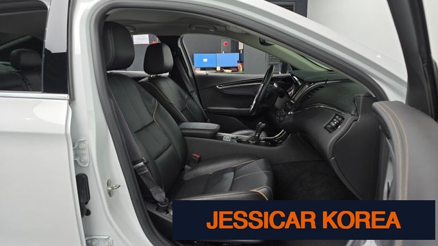 2016 Chevrolet Impala - Thumbnail 17
