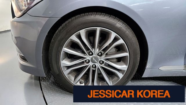 2015 Hyundai Genesis DH - Thumbnail 8