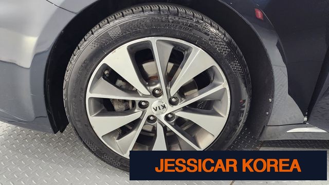 2016 Kia K5 2nd generation - Thumbnail 2