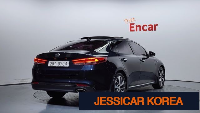 2016 Kia K5 2nd generation - Thumbnail 18