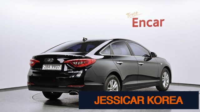 2015 Hyundai LF Sonata - Thumbnail 14