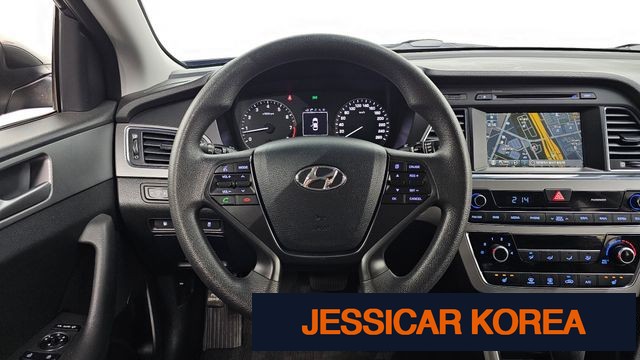 2015 Hyundai LF Sonata - Thumbnail 17