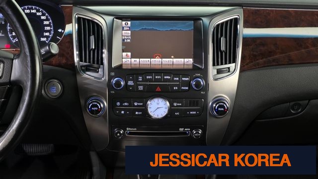 2010 Hyundai Equus (new model) - Thumbnail 5