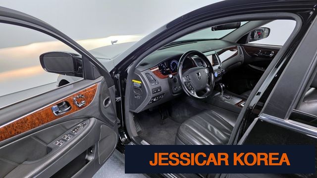 2010 Hyundai Equus (new model) - Thumbnail 12