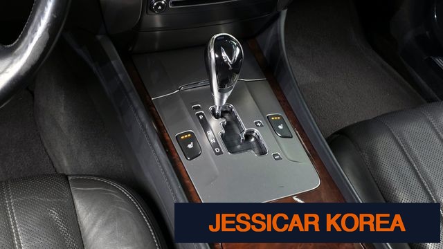 2010 Hyundai Equus (new model) - Thumbnail 13