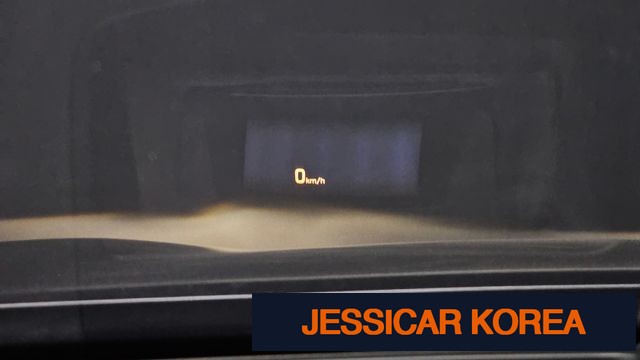 2016 Hyundai Genesis DH - Thumbnail 5