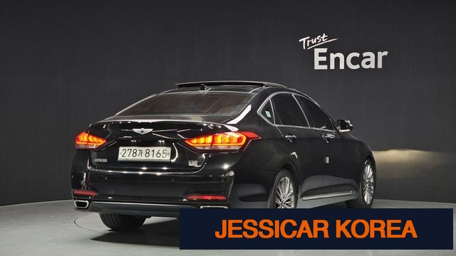 2016 Hyundai Genesis DH - Thumbnail 9