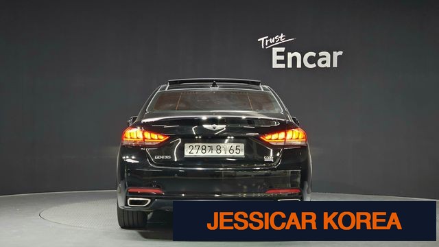 2016 Hyundai Genesis DH - Thumbnail 10