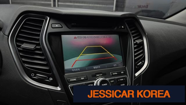 2013 Hyundai Santa Fe DM - Thumbnail 2