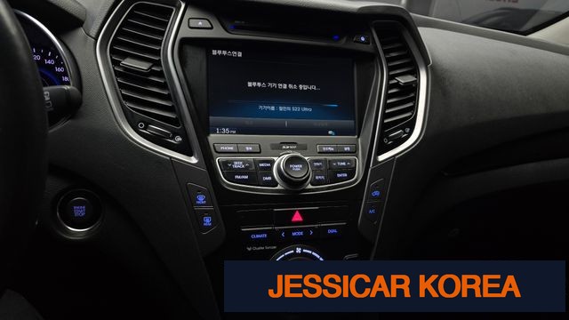 2013 Hyundai Santa Fe DM - Thumbnail 4
