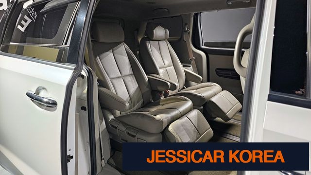 2018 Kia All New Carnival - Thumbnail 17